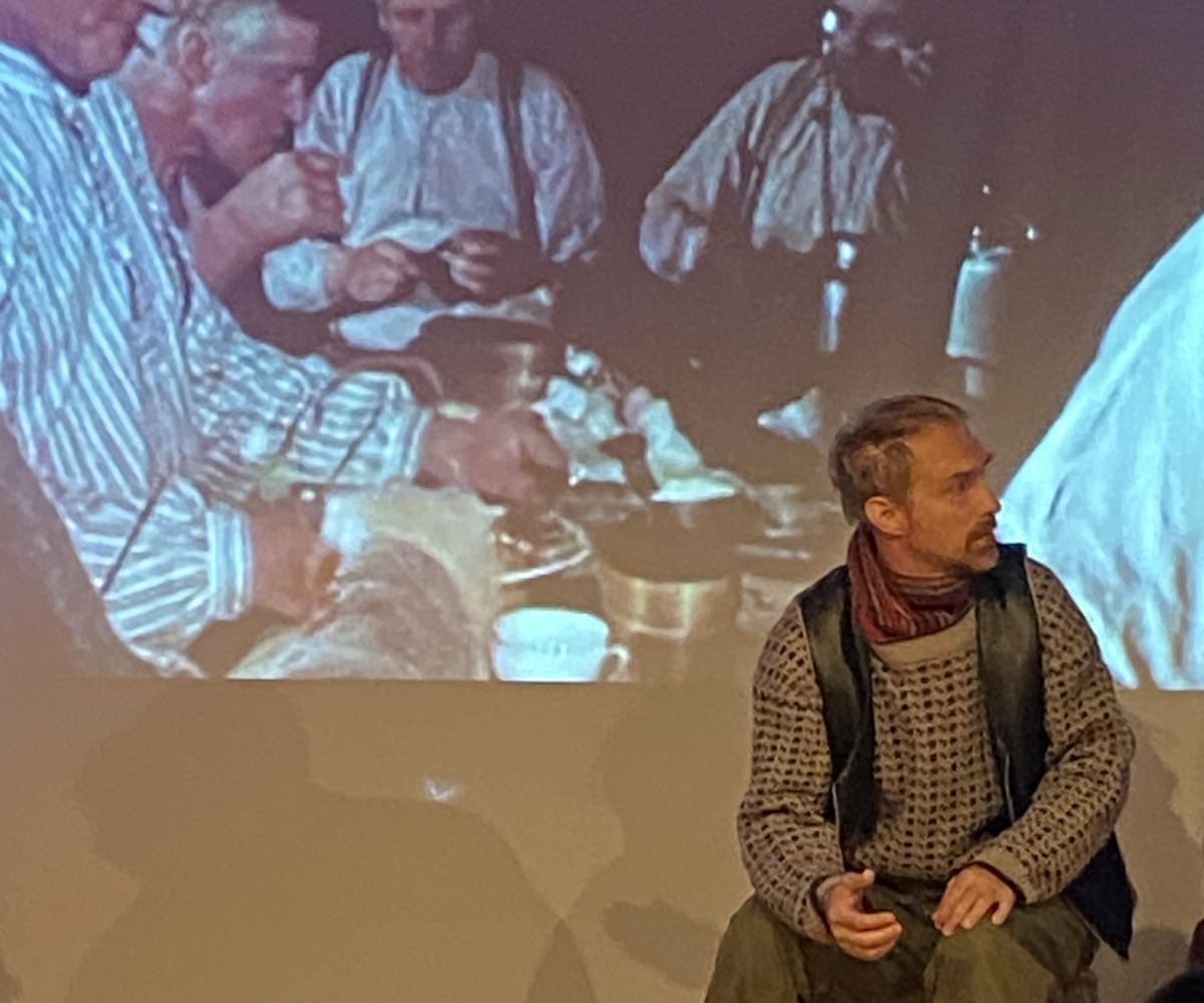 Teaterföreställning om skogsbruk